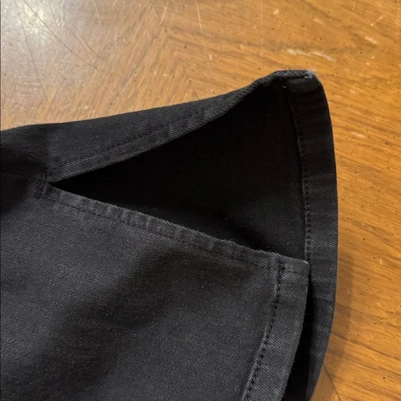 Good American Good Waist Crop Side Slit Jean Plus Size 18 26” inseam Black EUC - Picture 13 of 16